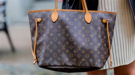 Los bolsos más icónicos de Louis Vuitton y su historia .